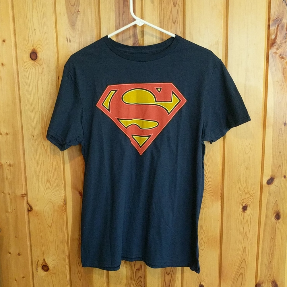 Glow in the dark Superman shirt Medium